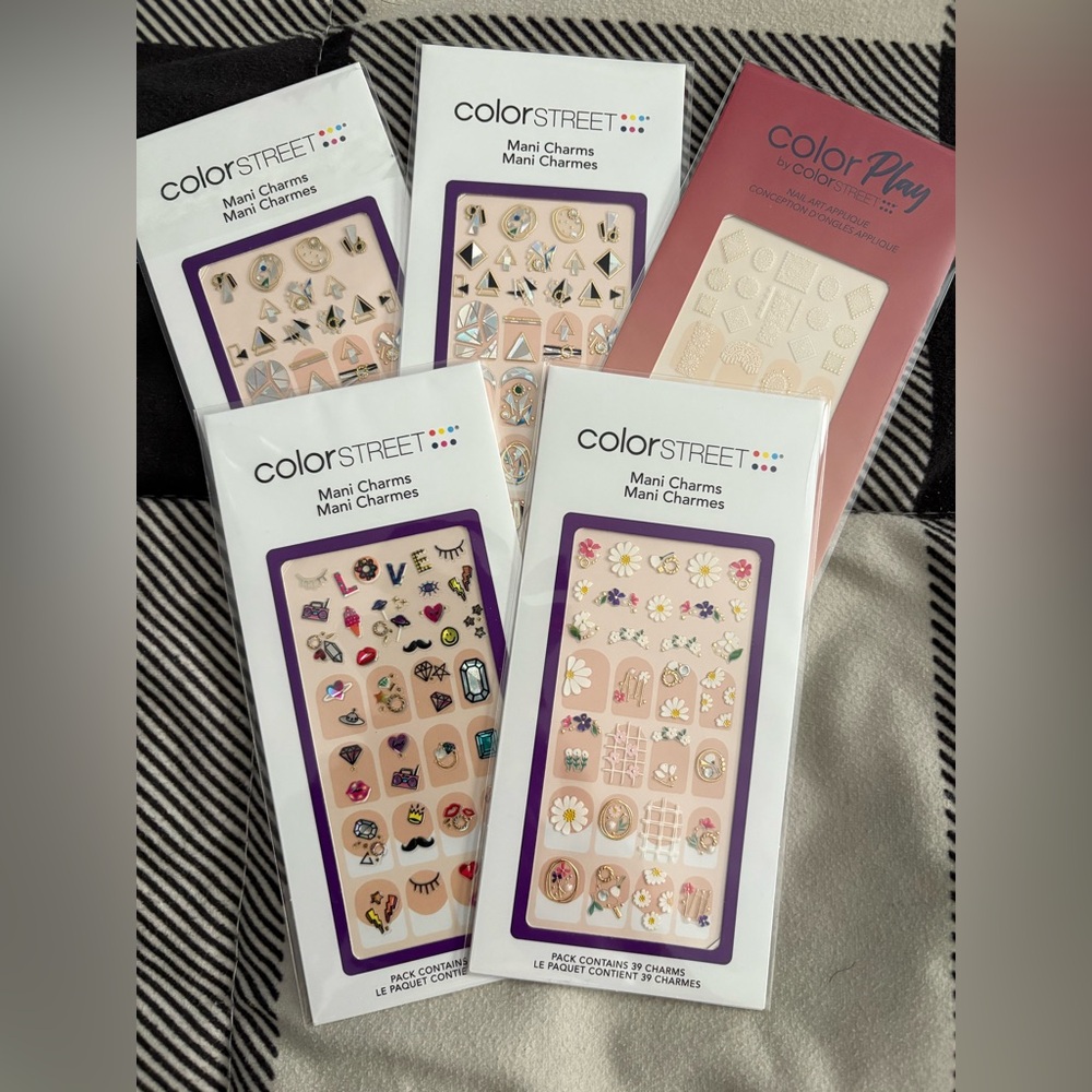 Color Street mani charms  LOT OF 5